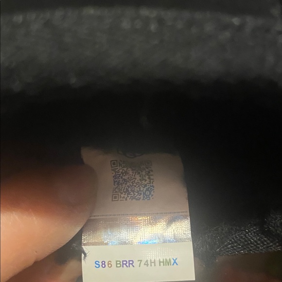 Ugg Classic Mini Platform Boots - Picture 8 of 8